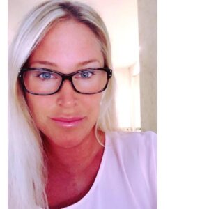 Rachel K., CEO, Finexa